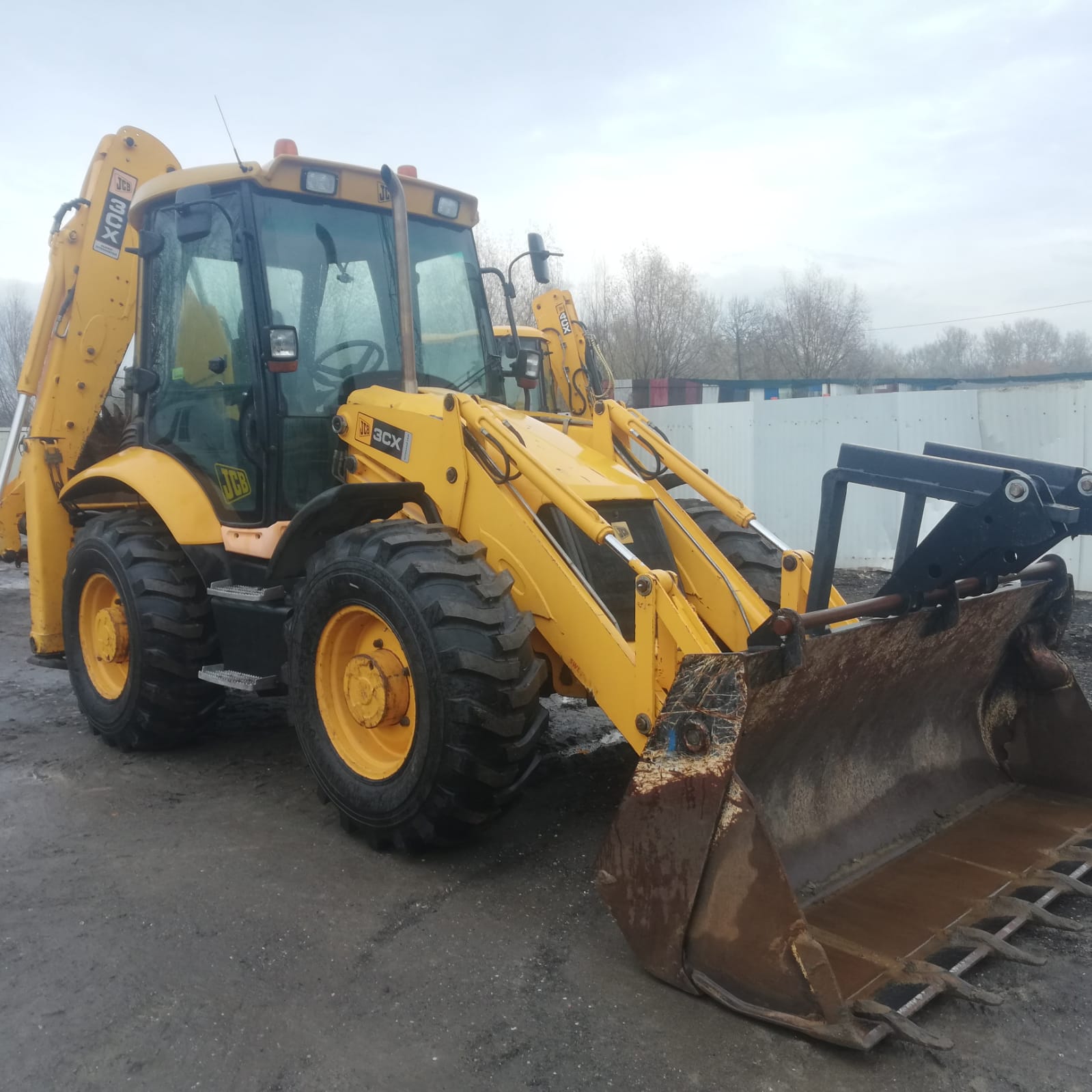 Jcb 3cx super фото